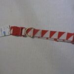 Good2Go-Geometric-Triangle-Dog-Collar-in-Red-and-Cream-Large.jpg